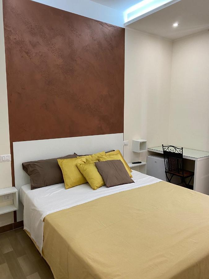 Room Milo Галлиполи Экстерьер фото